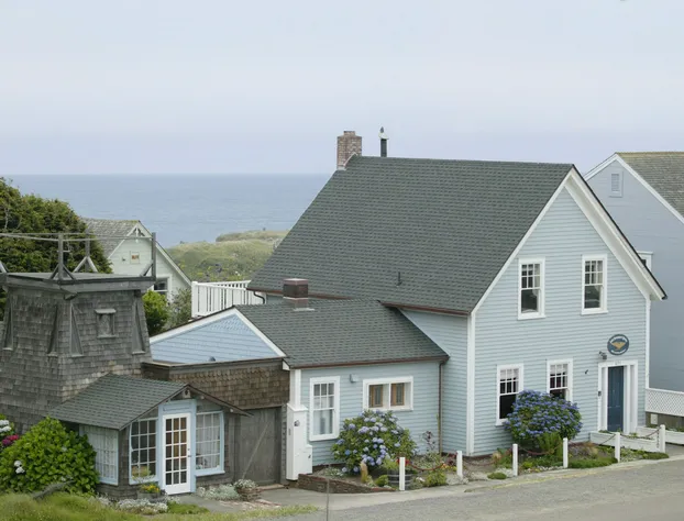 Inns of Mendocino hotel detail image 2