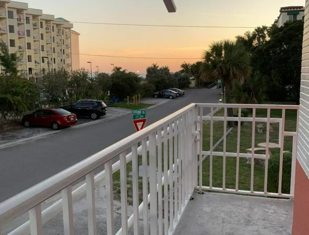 Beach House Hotel hotel detail image 2