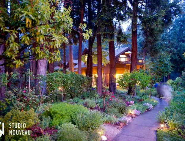 Harmony Ridge Lodge hotel detail image 1