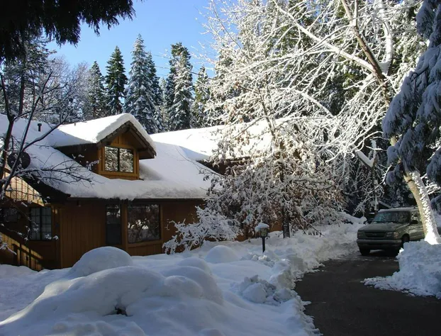 Harmony Ridge Lodge hotel detail image 2