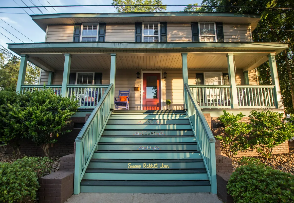 Swamp Rabbit Inn hotel hero