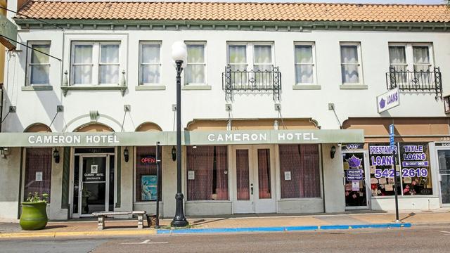 OYO Historic Cameron Hotel Brownsville I-69E hotel detail image 1