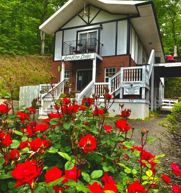 Grafton Lodge hotel hero