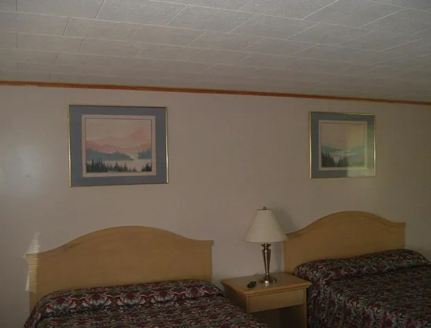 Fels Three Crown Motel hotel detail image 1