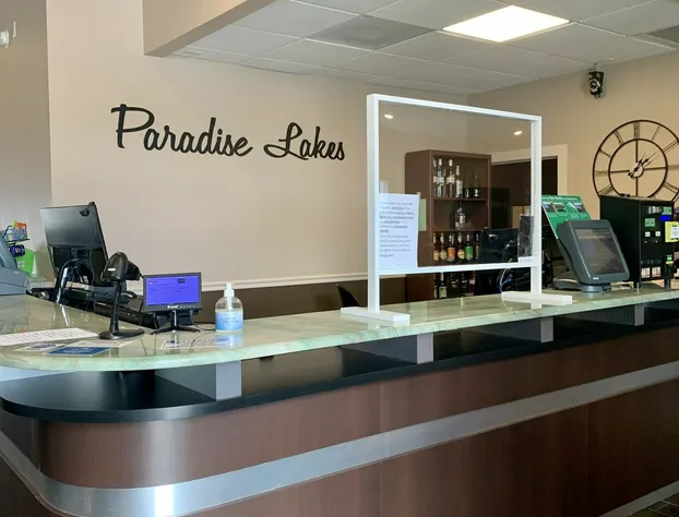 Paradise Lakes Resort; Cloth hotel detail image 1