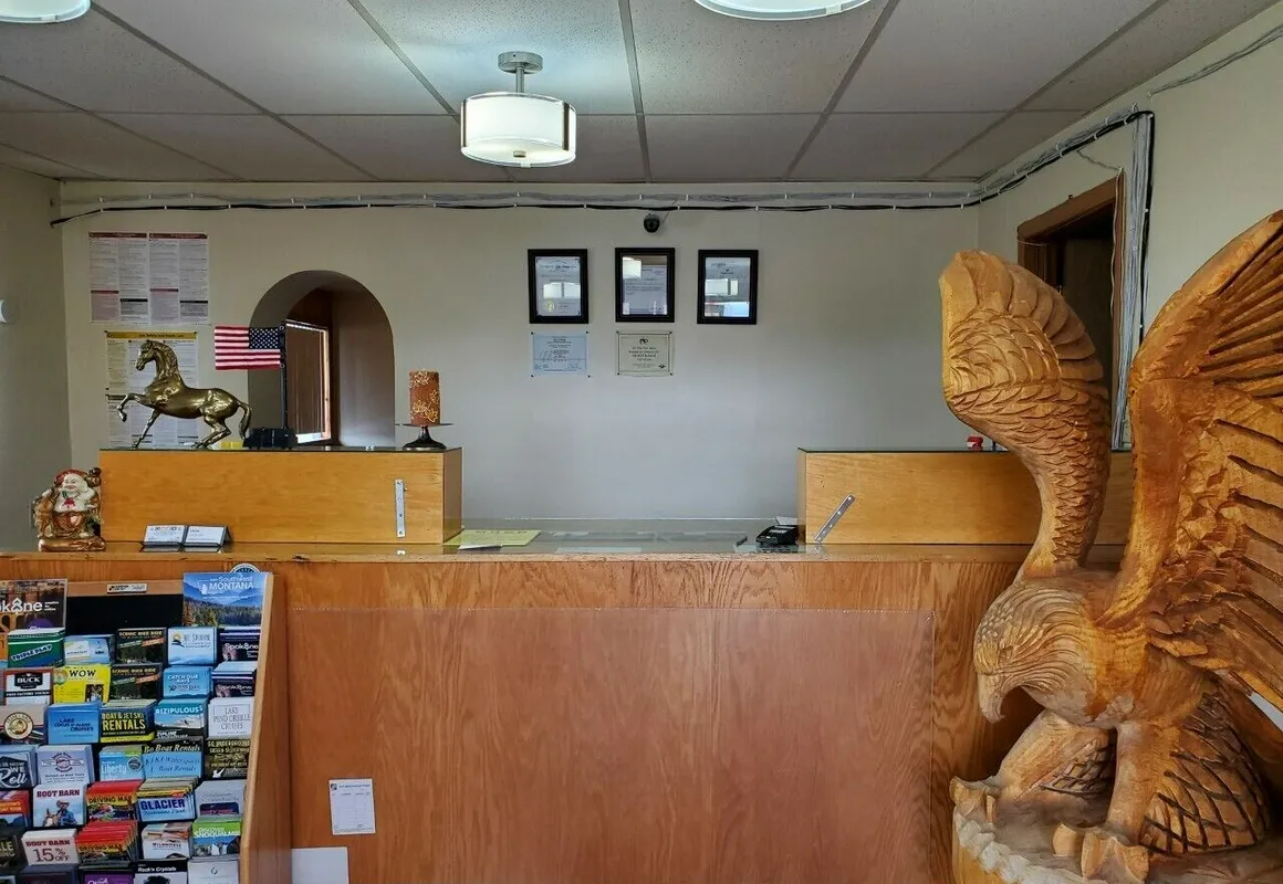 All Seasons Motel hotel hero