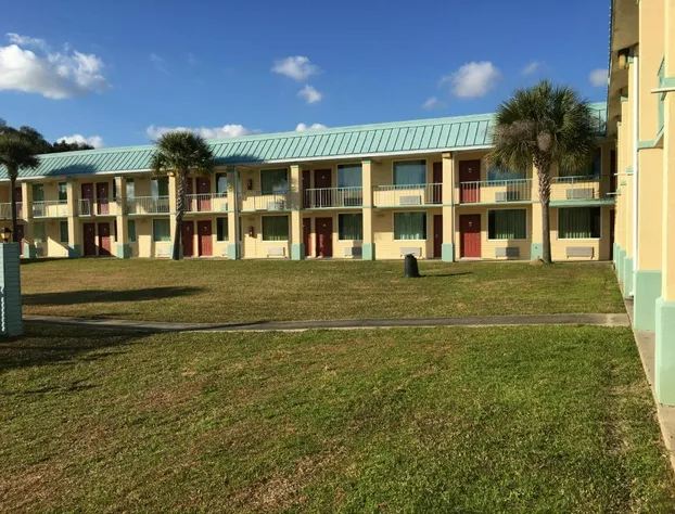 Garden Inn & Suites hotel detail image 1