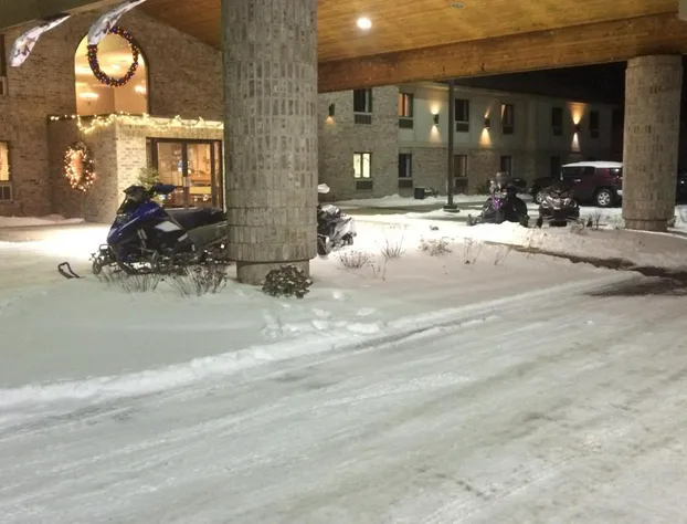 All Seasons Resort hotel detail image 1