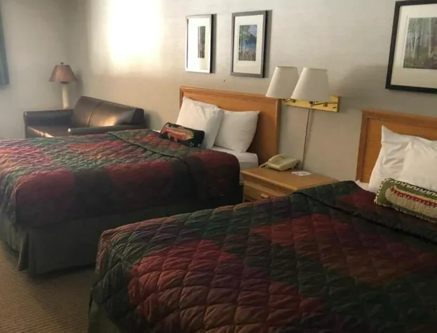 All Seasons Resort hotel detail image 3