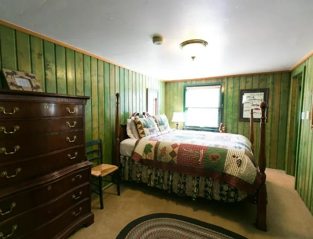 Silver Fork Lodge and Restaurant hotel detail image 4