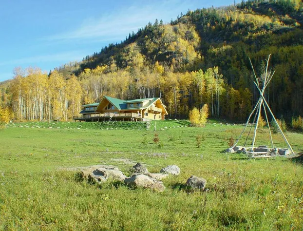 Williston Lake Resort hotel detail image 4