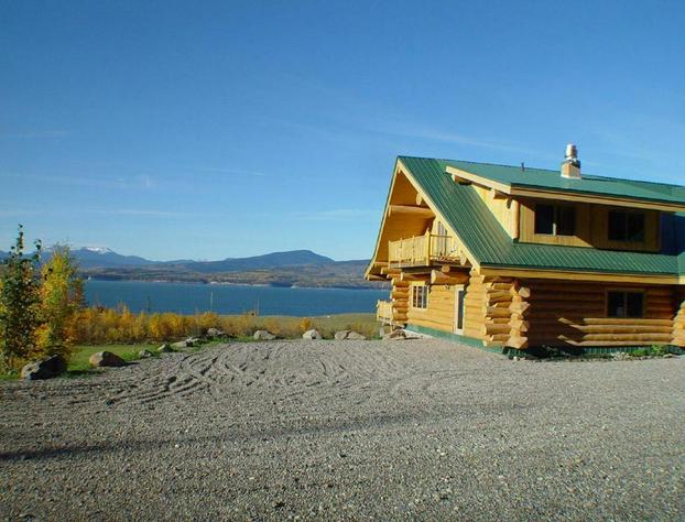 Williston Lake Resort hotel detail image 3