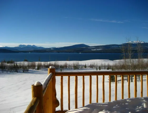 Williston Lake Resort hotel detail image 4