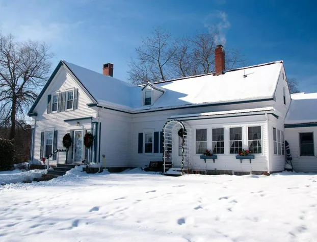 Candlebay Inn hotel detail image 1