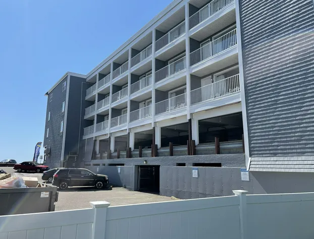 Hampton House Hotel hotel detail image 1