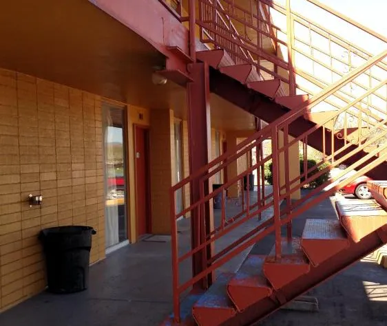 Essex House Motel hotel detail image 4