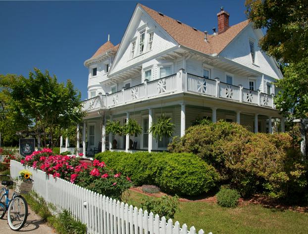 White Doe Inn hotel detail image 1
