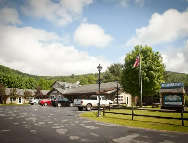 Blue Hill Lodge hotel detail image 2