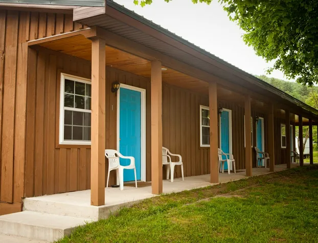 Blue Hill Lodge hotel detail image 3