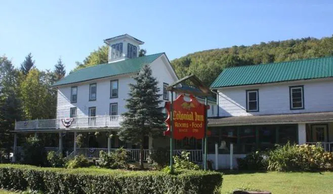 Colonial inn hotel hero