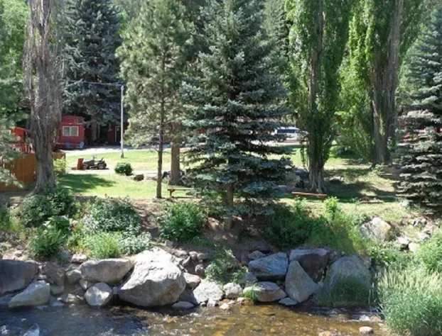 Stoney River Lodge hotel detail image 4