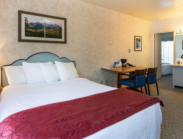 Swiss Alps Inn hotel detail image 3