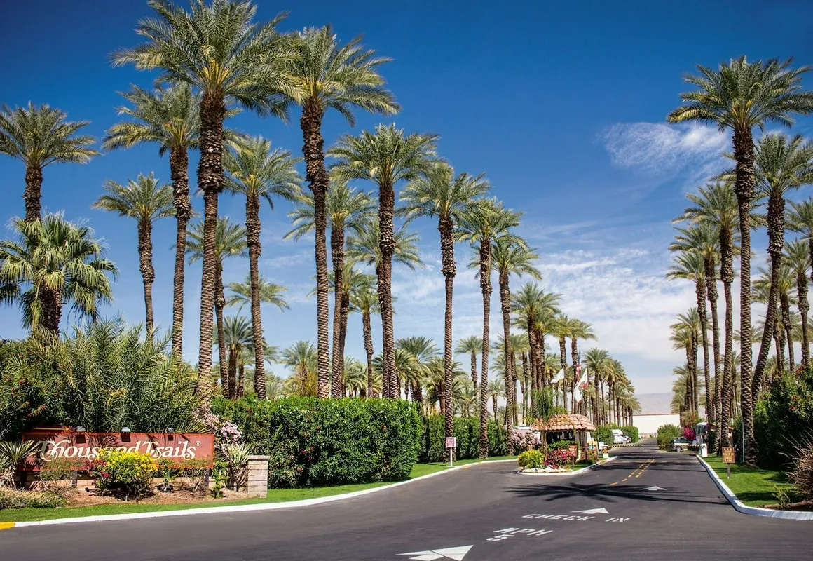 Palm Springs RV Resort hotel hero