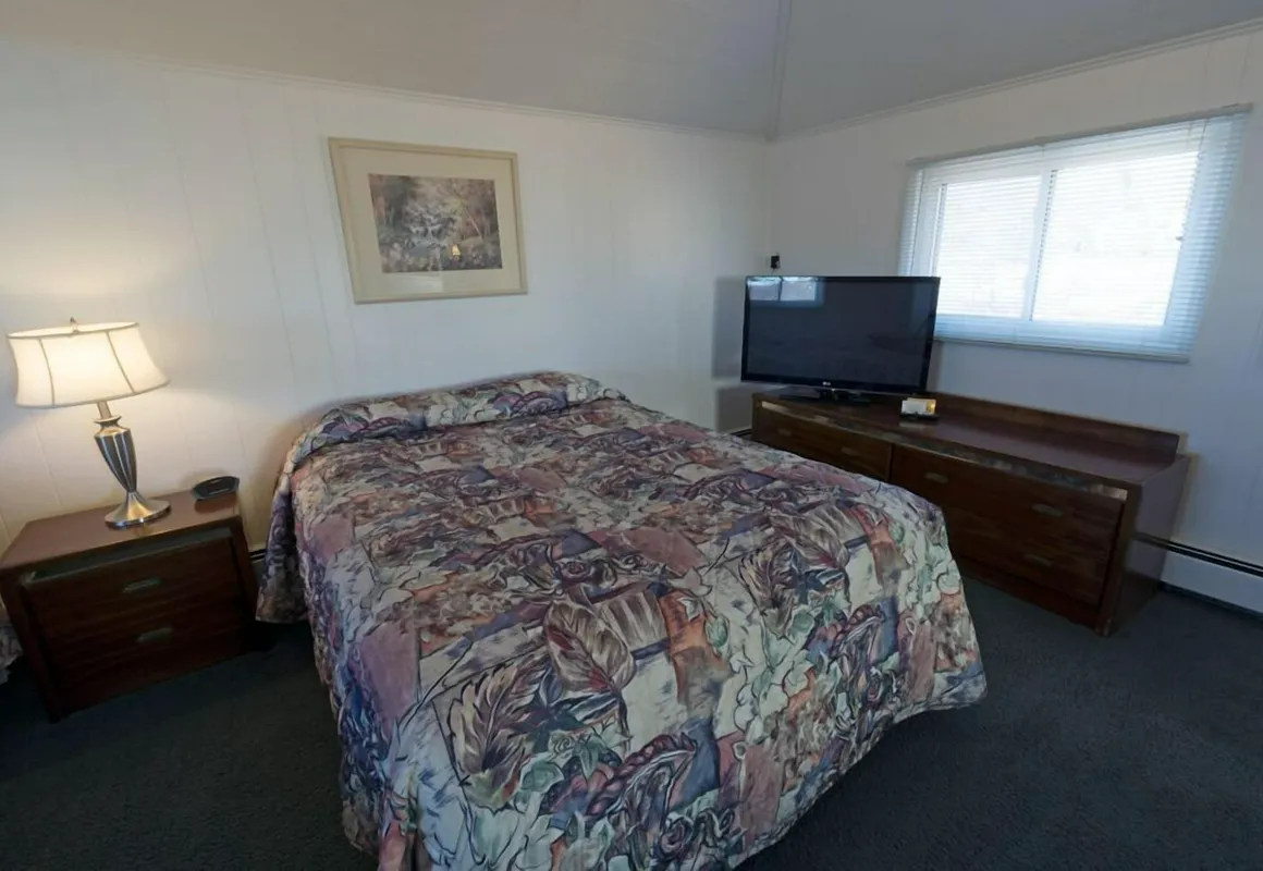 Cold Creek Inn hotel hero