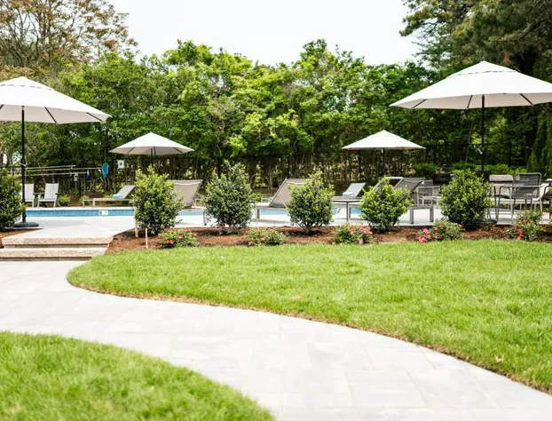 Greyfinch Chatham Inn hotel detail image 1