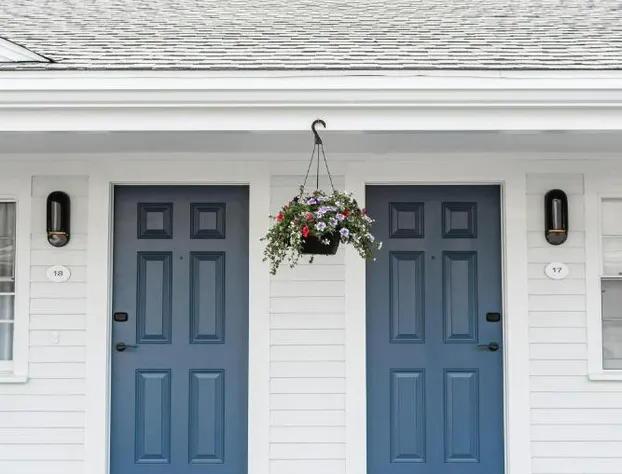 Greyfinch Chatham Inn hotel detail image 2