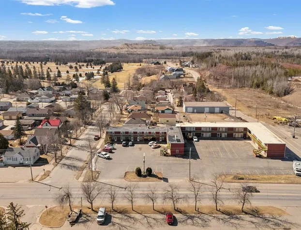 Pine View Inn hotel detail image 1