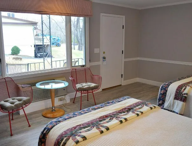 Silver Birches hotel detail image 4