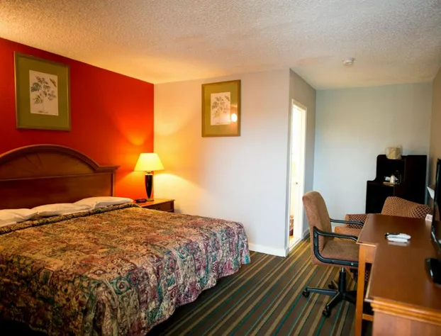 Scottish Inn and Suites hotel detail image 3