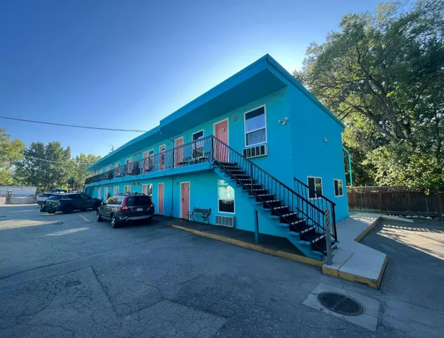 Lakeside Villa & Nordic Spa hotel detail image 1