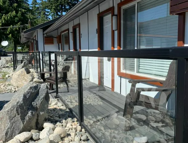 Oceanside Villas hotel detail image 3