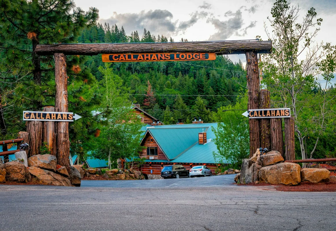 Callahan's Mountain Lodge hotel hero