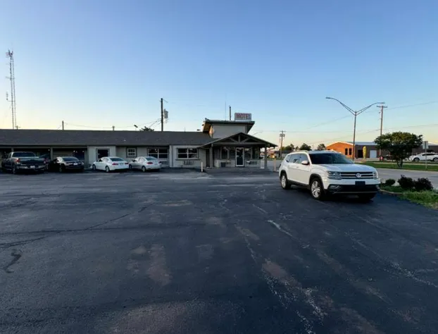 Economy Inn hotel detail image 2