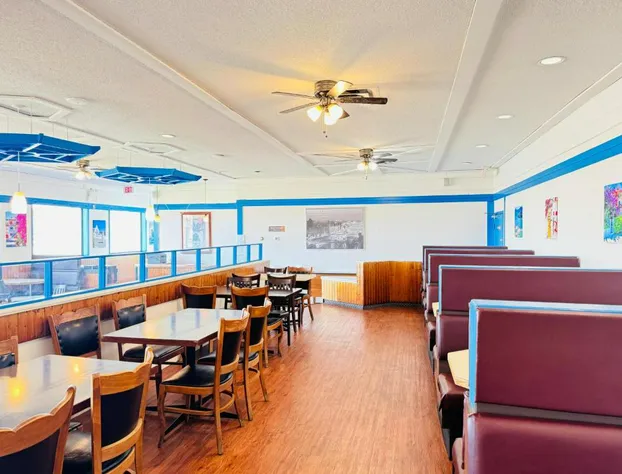 Ramada by Wyndham Dawson Creek hotel detail image 1