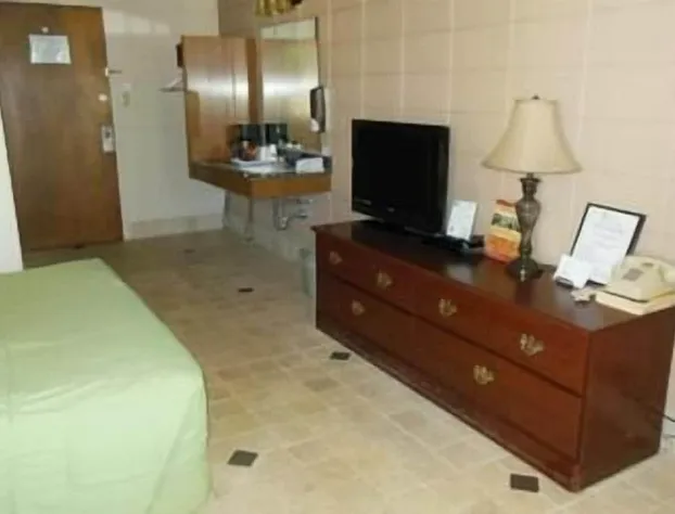 1026 Oasis Inn hotel detail image 4