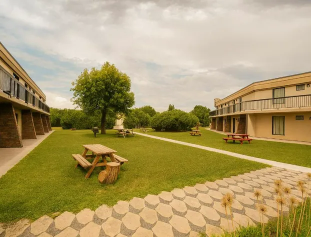 Motel St-Eustache hotel detail image 1