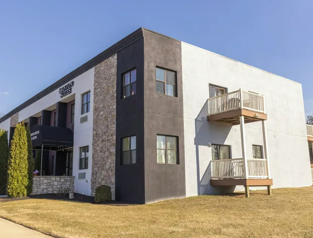 Brinton Suites hotel detail image 2