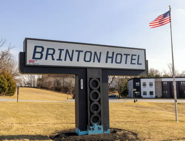 Brinton Suites hotel detail image 3