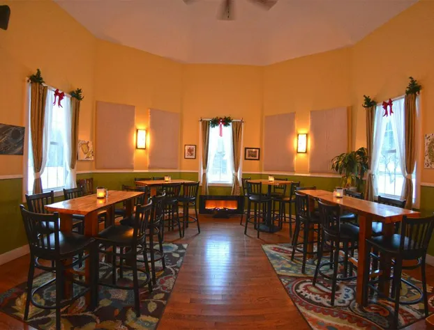Hyde Away Inn hotel detail image 4