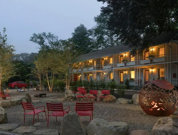 Treehouse Lodge hotel detail image 1