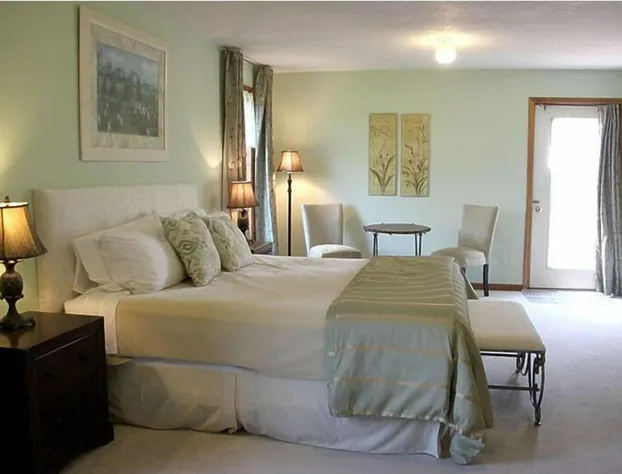 A Touch of Country Bed & Breakfast hotel detail image 3