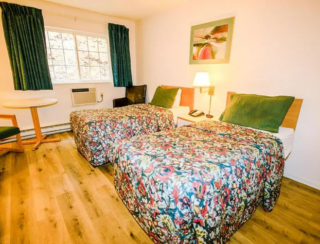 Mountain Host Motor Inn hotel detail image 3