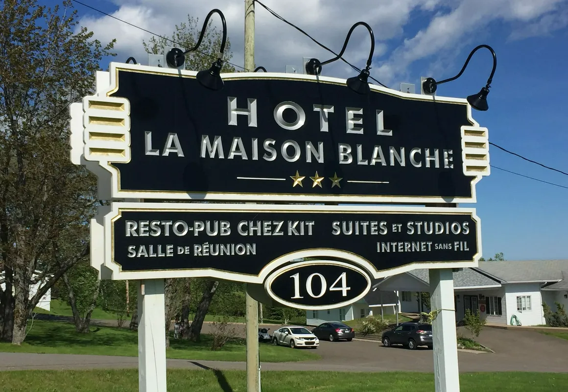 Hotel La Maison Blanche hotel hero