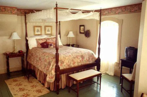 Strawberry Farm Bed & Breakfast hotel detail image 3