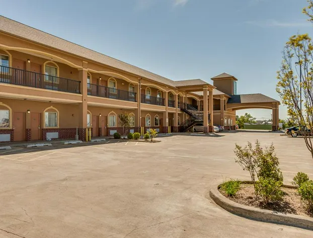 Executive Inn and Suites Cushing hotel detail image 2