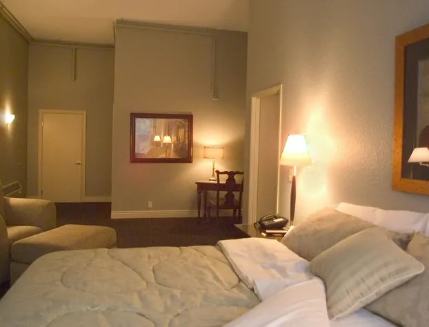 Tremont Inn on Main hotel detail image 4